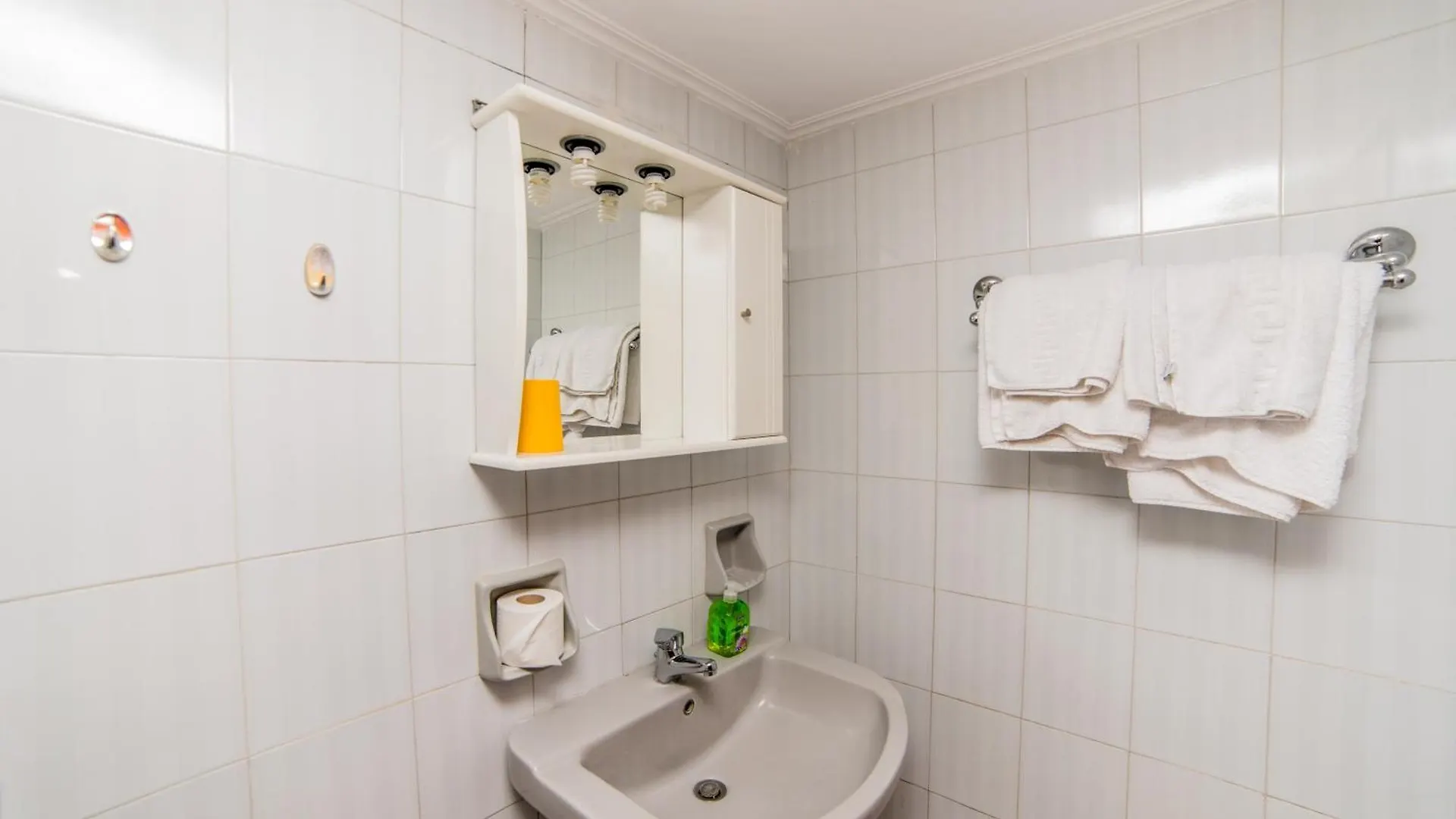** Apart Otel Erato Hotel Apartments Resmo Yunanistan
